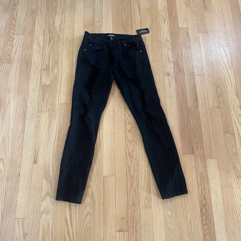 Forever 21 black distressed skinny jeans